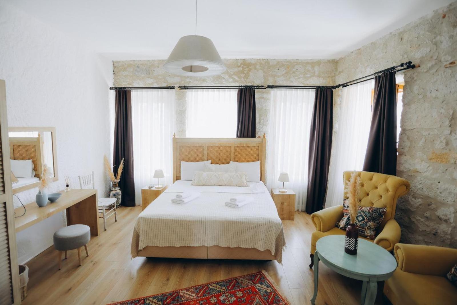1881 Halil Efendi Otel Алачати Экстерьер фото
